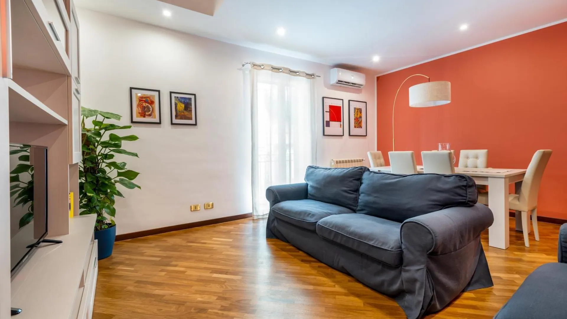 Casa Bentivegna contacts